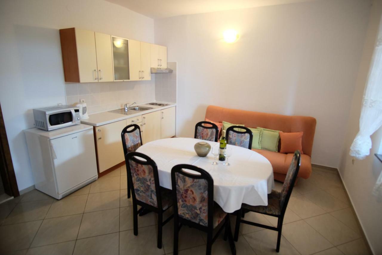 Apartmani Svemir Drage Esterno foto