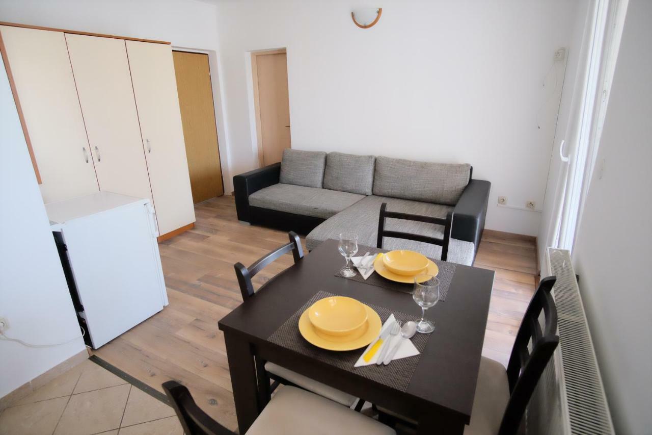 Apartmani Svemir Drage Esterno foto